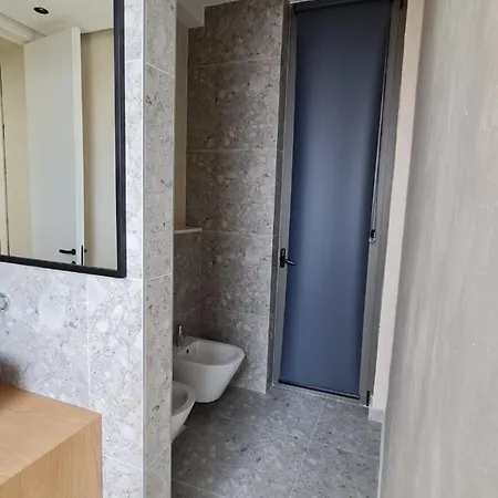 Villa Escape By Form Olea 4 *