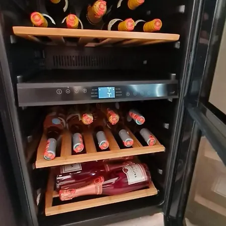 Escape By Form Olea 4 *