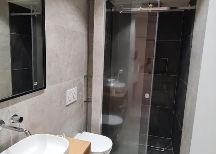 Villa Escape By Form Olea 4 *