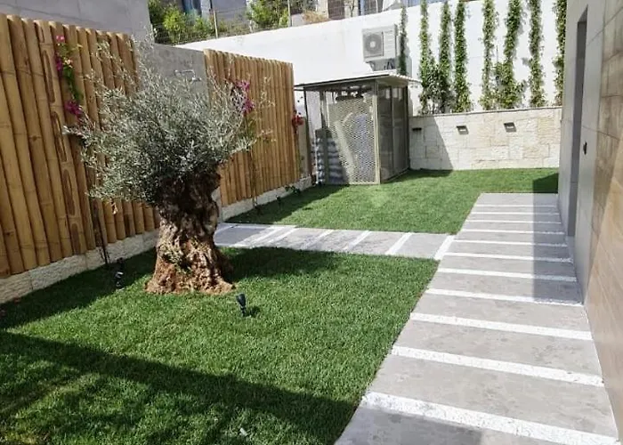 Villa Escape By Form Olea 4 *