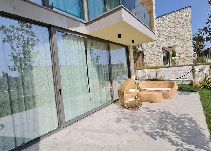 Escape By Form Olea 4 Villa *